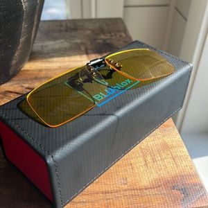 Clip On Light Sensitivity Glasses